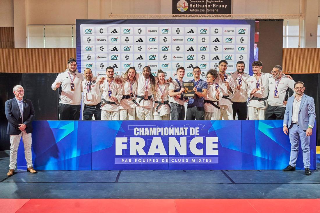 vignette 🥉 Le RSC Montreuil sur le podium du Championnat de France Mixte Amateur